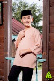 Nude for Boy
